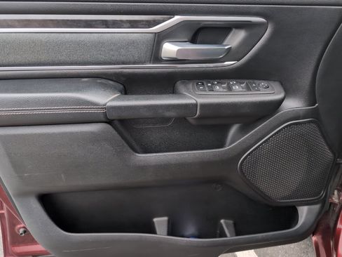Used 2022 RAM 1500 Lone Star image 11