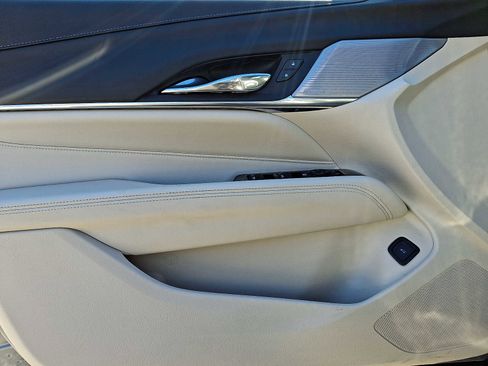 Certified 2023 Cadillac CT4 Luxury w/ Sun And Sound Package image 15