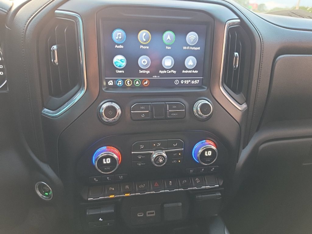 Used 2020 GMC Sierra 1500 AT4 w/ AT4 Premium Package AWD/4WD image 10