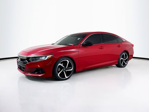 Used 2021 Honda Accord Sport image 4
