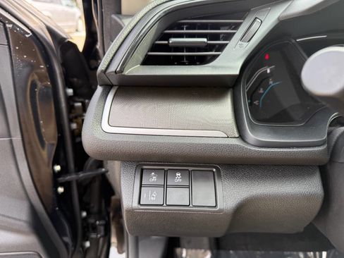 Used 2019 Honda Civic LX image 12