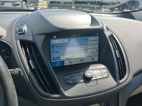 Used 2019 Ford Escape SEL FWD image 14