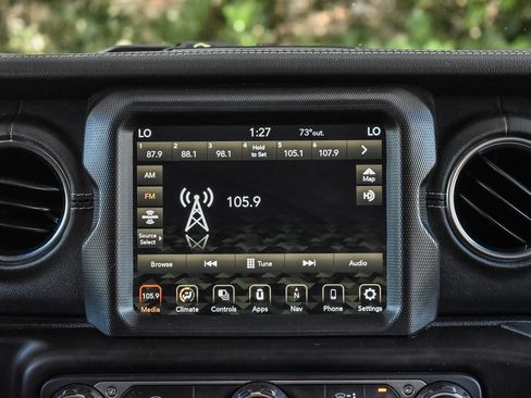 Used 2021 Jeep Wrangler Unlimited Sahara w/ Safety Group image 13