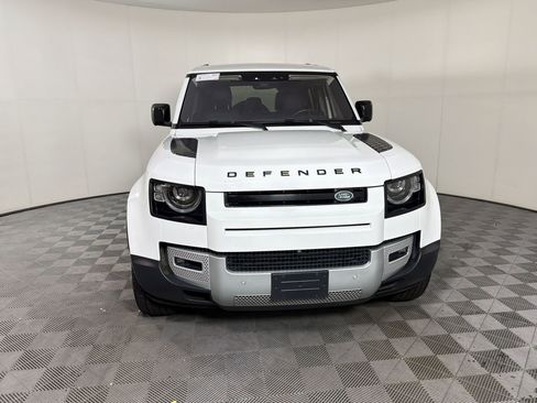 Used 2024 Land Rover Defender 110 S AWD/4WD image 5