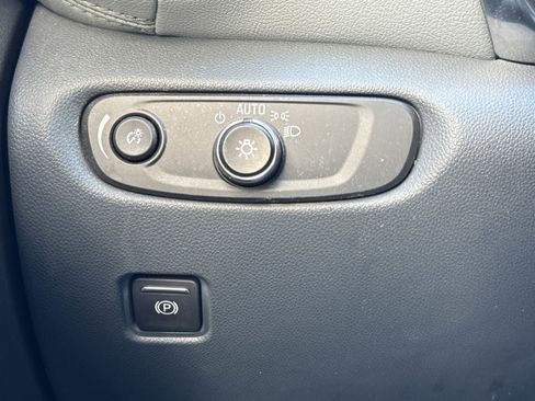 Used 2021 Chevrolet Blazer LT w/ Sound & Technology Package image 21