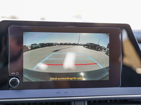 New 2026 Toyota Prius LE image 25