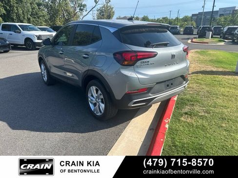 Used 2024 Buick Encore GX Preferred w/ Comfort Package AWD/4WD image 5