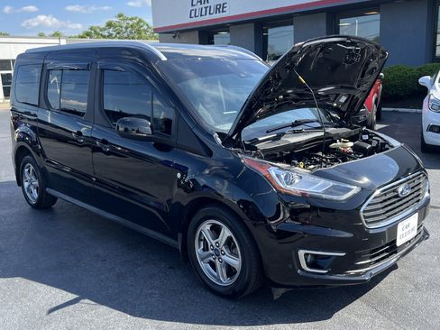 Used 2019 Ford Transit Connect Titanium w/ Titanium Premium Package image 52