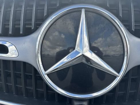 Used 2023 Mercedes-Benz GLC 300 image 10