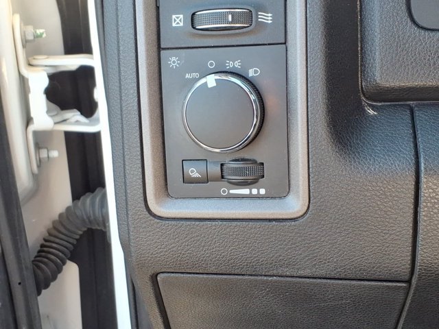 Used 2022 RAM 1500 Tradesman w/ Chrome Appearance Group RWD image 20
