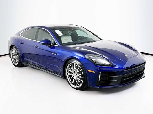 New 2026 Porsche Panamera 4 image 7