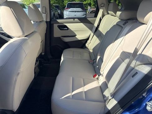 Used 2023 Nissan Rogue SL w/ SL Premium Package AWD/4WD image 15