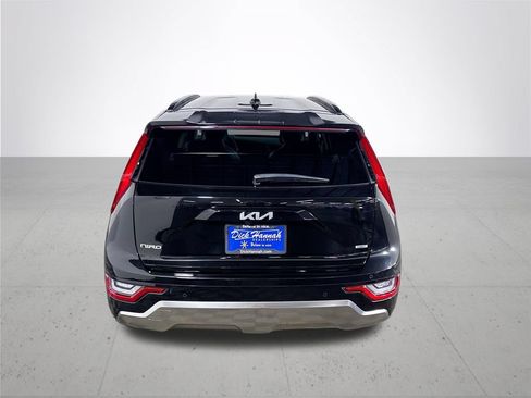 Certified 2025 Kia Niro SX Touring FWD image 8