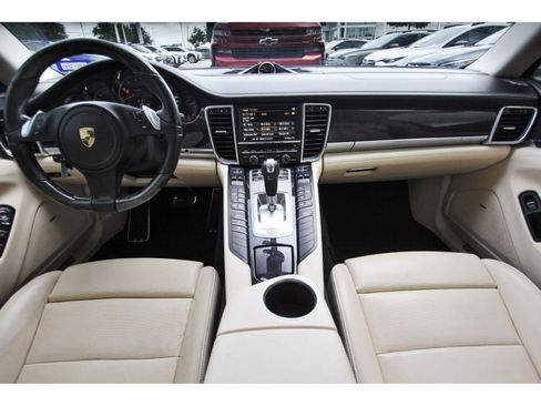 Used 2016 Porsche Panamera 4 Edition AWD/4WD image 9
