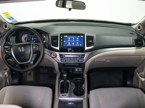 Used 2016 Honda Pilot EX image 19
