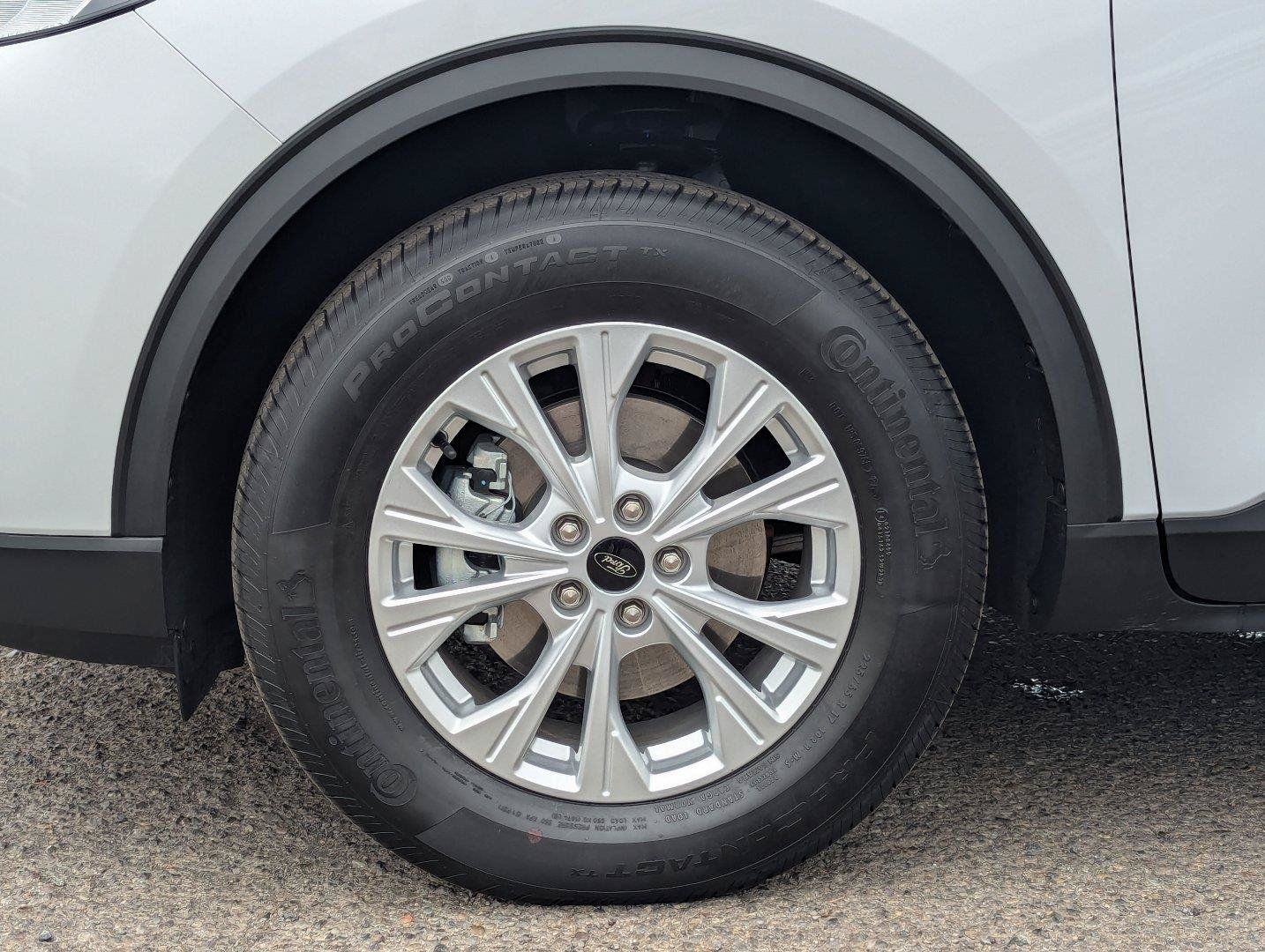 Used 2025 Ford Escape Active AWD/4WD image 40