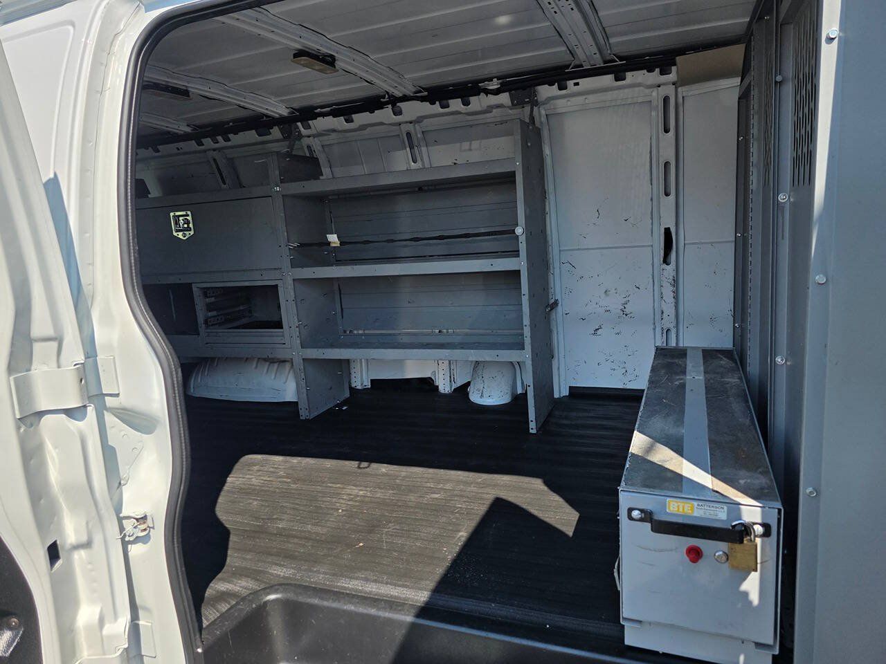 Used 2020 Chevrolet Express 2500 Extended w/ Driver Convenience Package RWD image 13