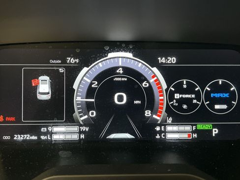 Used 2024 Toyota Sequoia Platinum AWD/4WD image 17