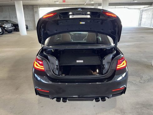 Used 2019 BMW M4 Convertible w/ Competition Package image 12