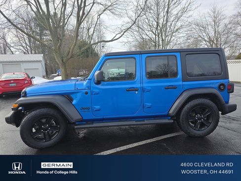 Used 2022 Jeep Wrangler Unlimited Sport image 16