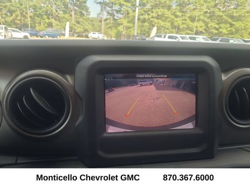 Used 2022 Jeep Wrangler Unlimited Sport AWD/4WD image 23