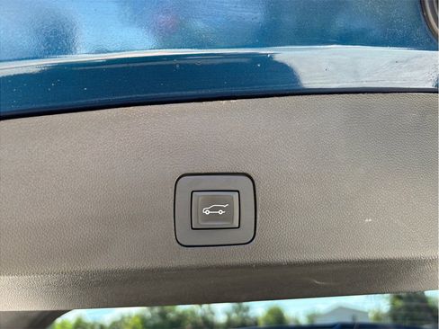 Used 2021 Buick Encore GX Select image 40