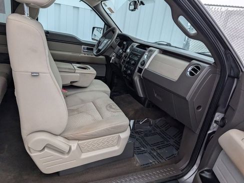 Used 2010 Ford F150 XLT image 24