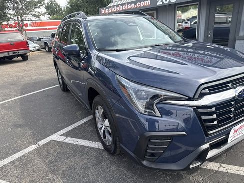 Used 2024 Subaru Ascent Premium w/ Convenience Package AWD/4WD image 14