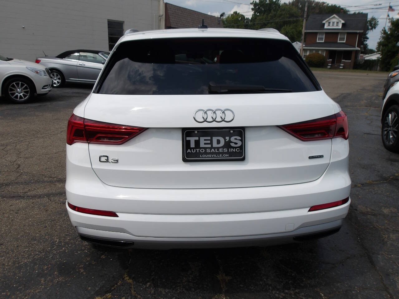 Used 2019 Audi Q3 2.0T Premium AWD/4WD image 10