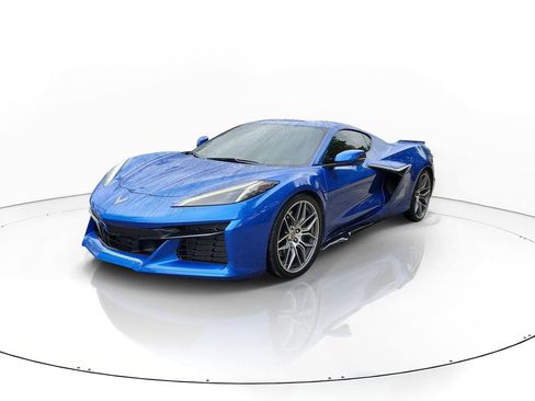 Used 2023 Chevrolet Corvette Z06 image 4