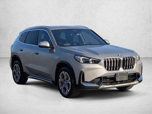 Certified 2023 BMW X1 xDrive28i w/ Convenience Package image 3