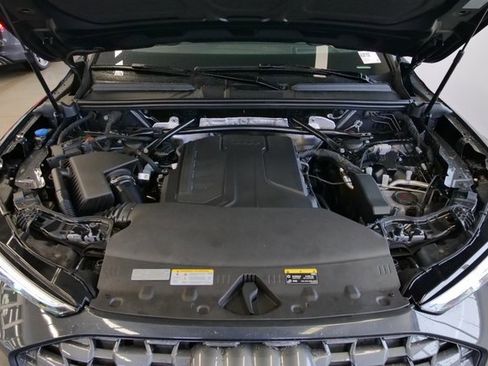 New 2025 Audi Q5 Premium Plus image 9