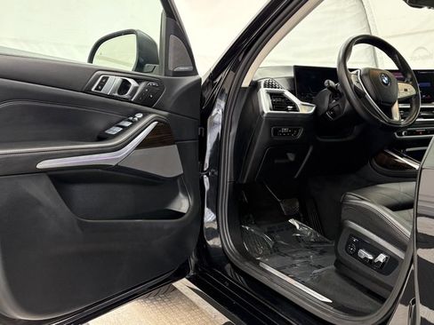 Used 2023 BMW X7 xDrive40i AWD/4WD image 40
