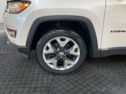 Used 2019 Jeep Compass Limited AWD/4WD image 16