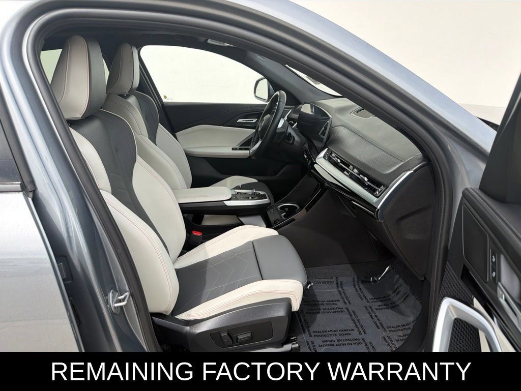 Used 2025 BMW X2 xDrive28i w/ Convenience Package AWD/4WD image 19