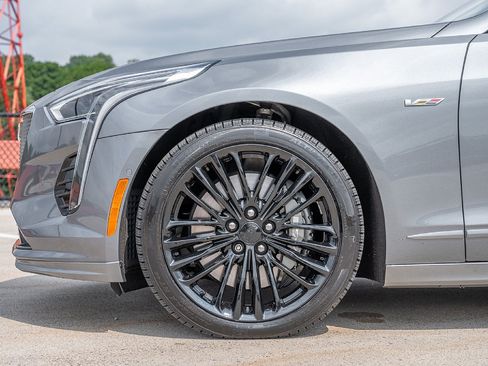 Used 2019 Cadillac CT6 V w/ Driver Assist Package AWD/4WD image 27