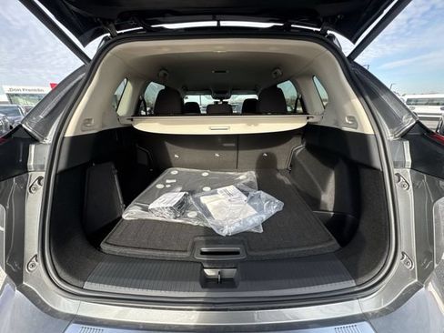 Certified 2026 Nissan Rogue SV w/ Cold Weather Package AWD/4WD image 22