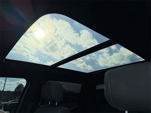 Used 2025 Toyota Tundra Limited image 27