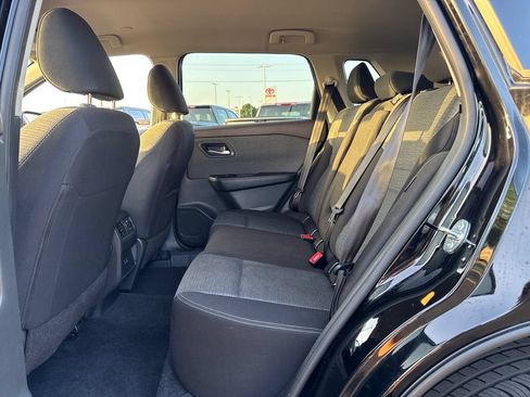 Used 2023 Nissan Rogue SV AWD/4WD image 14