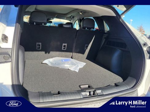 New 2024 Ford Escape SE w/ PHEV Premium Package image 23