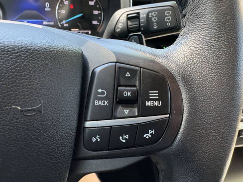 Used 2020 Ford Explorer XLT w/ Equipment Group 202A AWD/4WD image 15