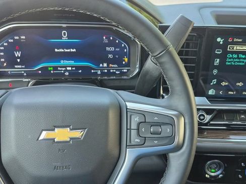 Used 2024 Chevrolet Silverado 1500 LT AWD/4WD image 11