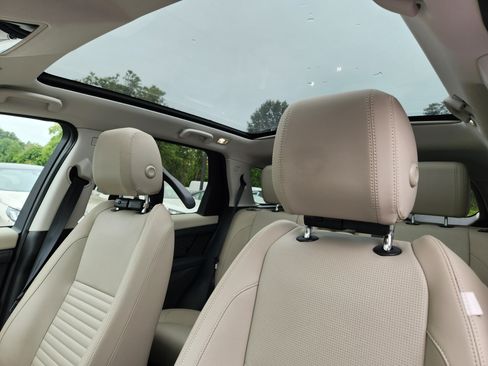 Certified 2025 Land Rover Discovery Sport S AWD/4WD image 12