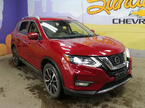 Used 2017 Nissan Rogue SL AWD/4WD image 4