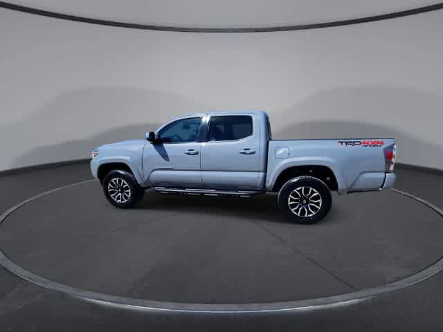 Used 2020 Toyota Tacoma TRD Sport w/ Technology Package AWD/4WD image 5