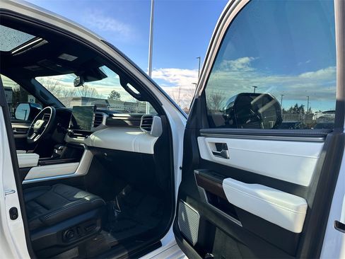 Used 2023 Toyota Tundra Capstone image 12