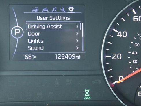 Used 2018 Kia Sportage LX w/ LX Technology Package image 25