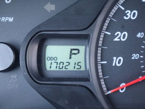 Used 2014 Toyota Sienna LE image 45