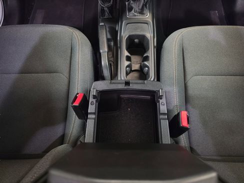 Certified 2025 Jeep Wrangler Sport S image 17