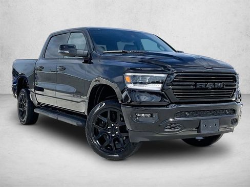 Used 2024 RAM 1500 Laramie AWD/4WD image 12